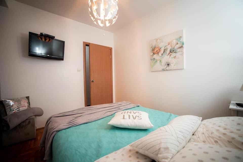 Lux Stan Na Dan Pozarevac Apartment Exterior foto