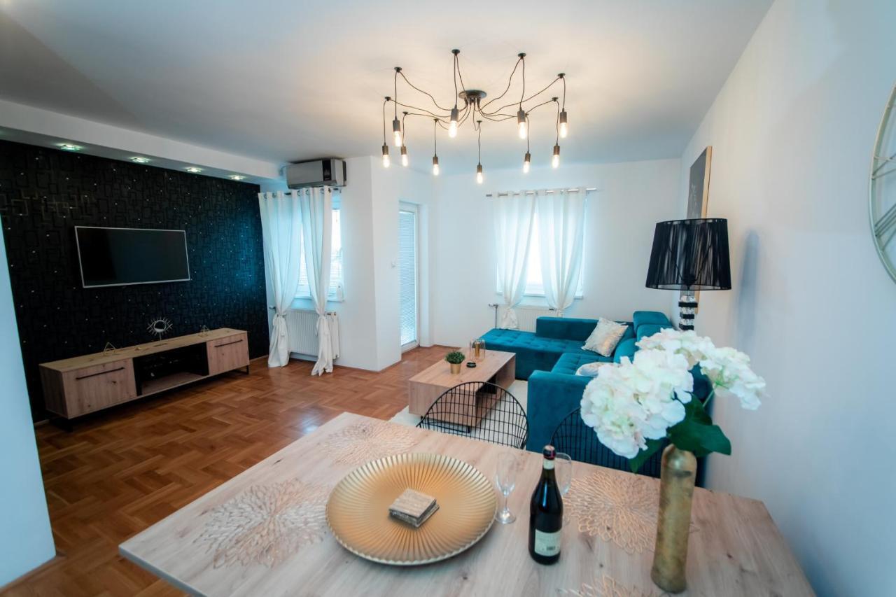 Lux Stan Na Dan Pozarevac Apartment Exterior foto