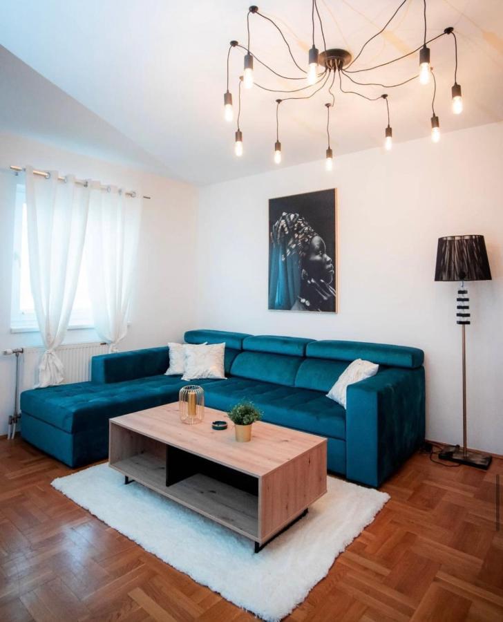 Lux Stan Na Dan Pozarevac Apartment Exterior foto