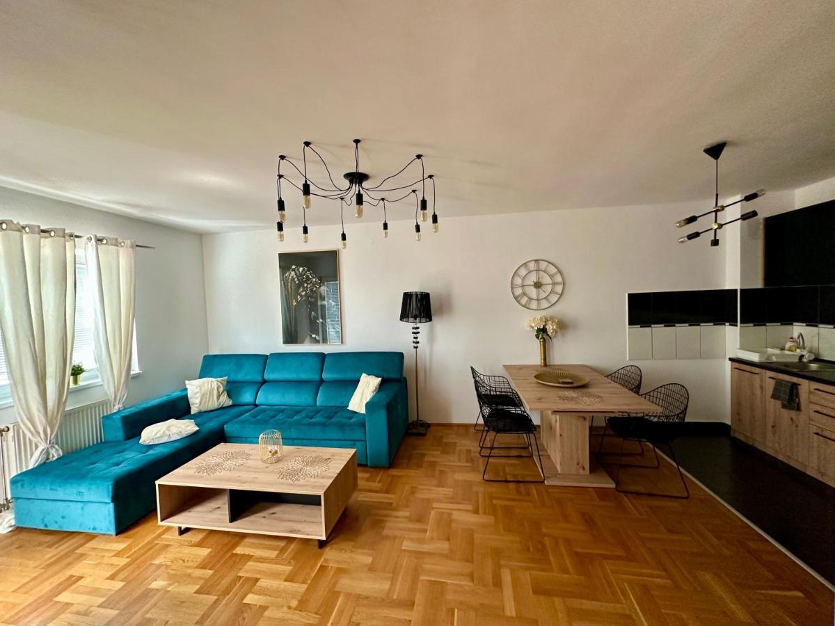 Lux Stan Na Dan Pozarevac Apartment Exterior foto